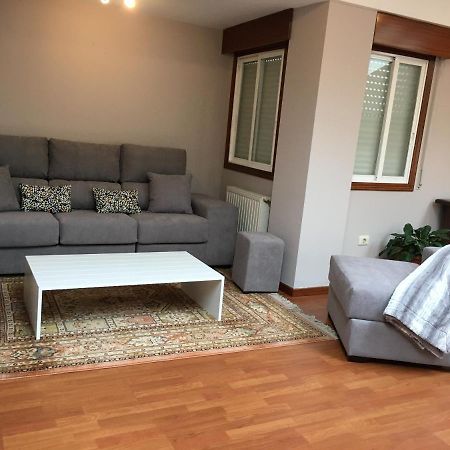 Duplex Rosalia De Castro. Ribadavia Apartment Luaran gambar