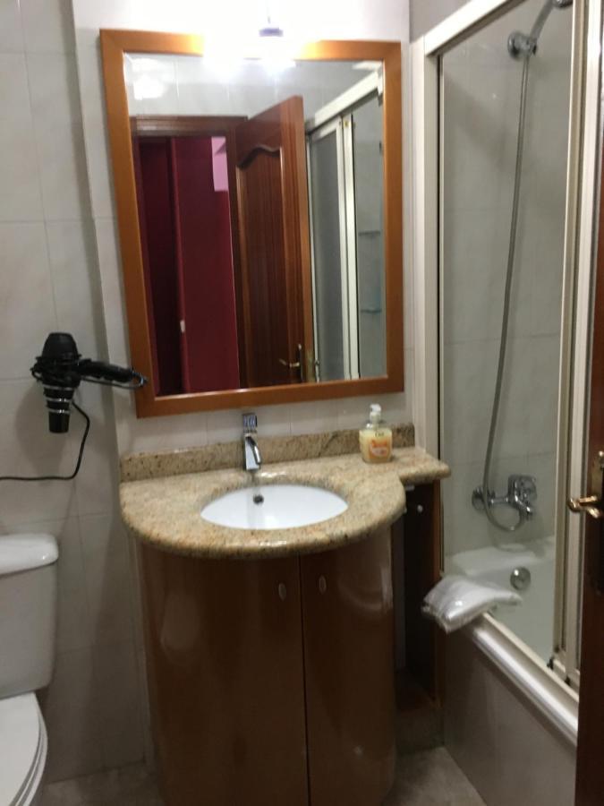 Duplex Rosalia De Castro. Ribadavia Apartment Luaran gambar