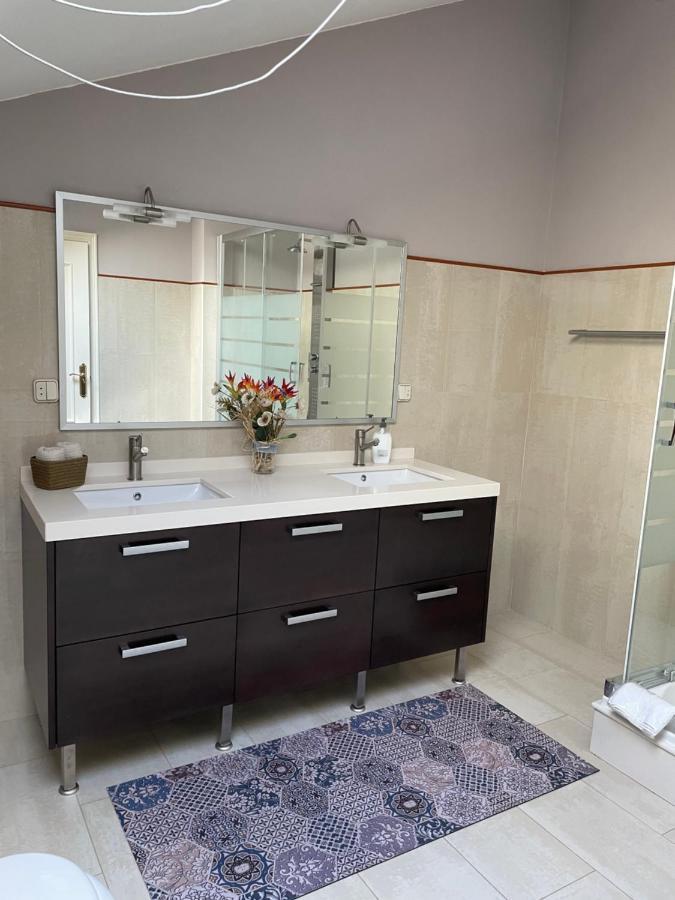 Duplex Rosalia De Castro. Ribadavia Apartment Luaran gambar