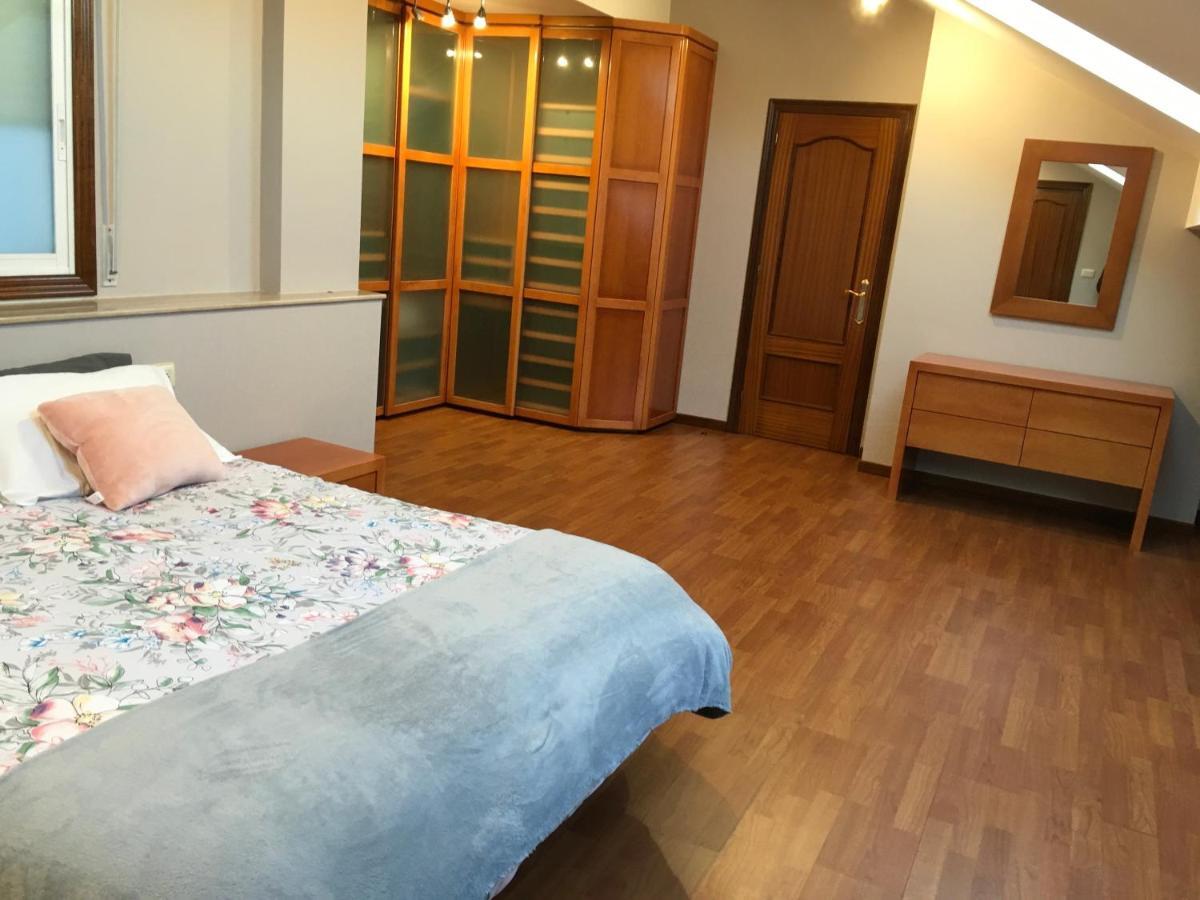 Duplex Rosalia De Castro. Ribadavia Apartment Luaran gambar
