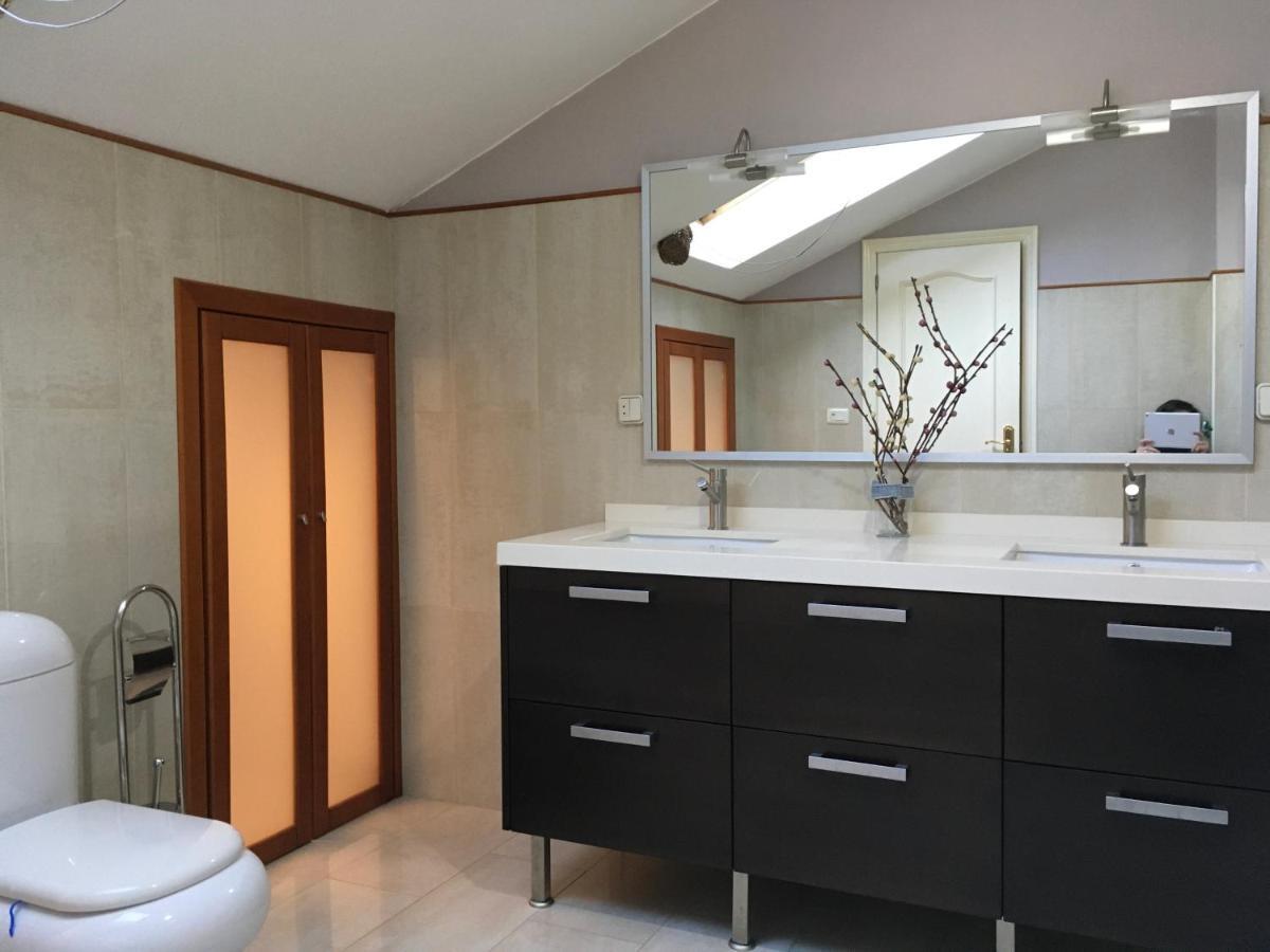 Duplex Rosalia De Castro. Ribadavia Apartment Luaran gambar